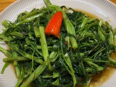 -泰堤坊(淡水体育馆店)