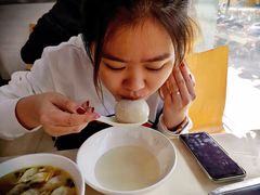 芝麻汤团-绿杨馄饨临顿路店