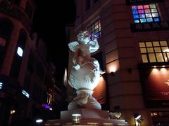 -鲁邦国际风情街(麦世达韩国精品百货店)