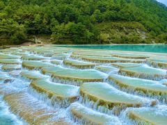 -玉龙雪山游客服务中心