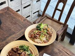 -方铲铲·成都板凳面(滨江银泰店)