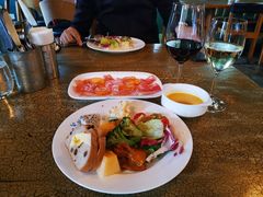 -羽深肉铺 Steak & Wine