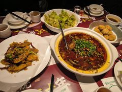 -鑫小城故事·藕汤·家常菜(台北一路总店)