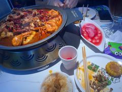 -徐记小怪兽肉蟹煲店(哈西万达金街店)