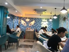 大堂-东鑫记港式茶餐厅(南京东路店)