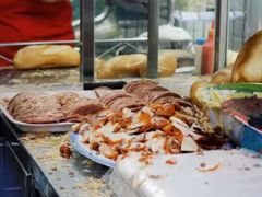 -Bánh Mì Huynh Hoa