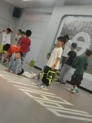-CICI街舞专业培训