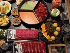 -三出山火锅(南京万象天地店)