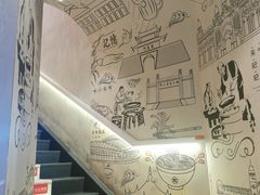 -肥肥虾庄·金牌油焖大虾(首义路店)