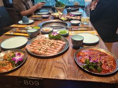 -明洞阿姨·韩式酱蟹烤肉·创意料理(三元桥店)