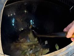 -地锅公社·现炒地锅鸡·地锅鱼·夜宵(罗锦路店)