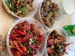 -捌贰虾蟹·江湖菜馆(江汉路店)