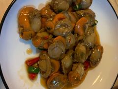 -老东镇啤酒屋海鲜加工·蒸汽海鲜·海鲜烧烤(台东店)