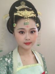 -盘子女人坊古装写真摄影(厦门总店)