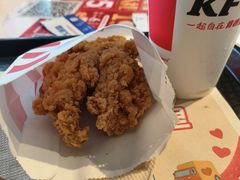 -肯德基(中纬店)