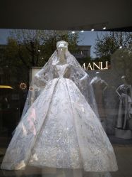 -MANLI BRIDAL婚纱