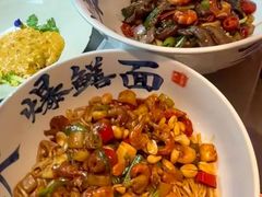 -李犟大爆鳝面·手工蟹黄包(湖滨西湖店)