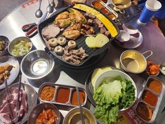 -阿亲家·韩式无限烤肉(花果园店)