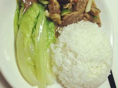 -联胜潮汕牛肉火锅(东苑南路店)
