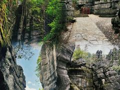 -梭布垭石林景区