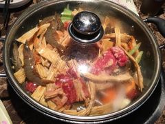 -猪啊牛呀羊啊铜盘烤肉(正大广场店)