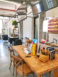 -Hair Co.一间沙龙