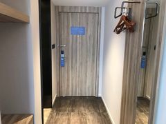 -汉庭优佳(成都一品天下蜀汉路东地铁站店)