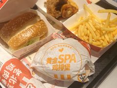 -肯德基(嘉善路地铁站店)