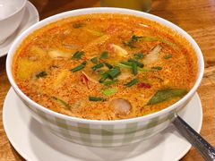 -两兄弟Song Pee Nong(2号店)