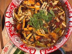 -临界音乐酒馆·小龙虾·江湖菜(华熙LIVE·鱼洞店)