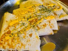 烤肉泡菜馅饼-包装马车·韩国料理·포장마차