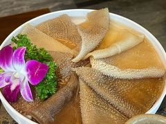 精品鲜毛肚-小龙坎火锅(全球总店)
