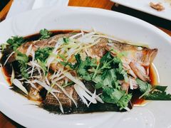 清蒸鲈鱼-生活本该如此北京小馆(周庄嘉园店)