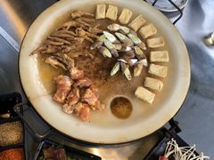 石板烤肉-冰冰龙虾·江湖菜·花园江景餐厅