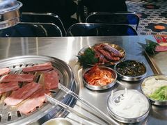 -哈哈碳都·牛肋条无限自助烤肉(宝龙店)