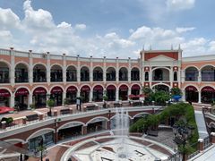 -佛罗伦萨小镇广佛名品奥特莱斯(疏港路店)