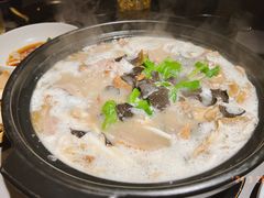 -罗勒家·养生火锅· Bistro(大望路店)