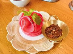 -包整·丝娃娃(一览甲秀楼风景店)