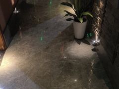 -臻享养生·SPA·影院式足道(汇臻店)