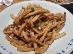 -吃饭皇帝大土家民族菜(正大广场店)