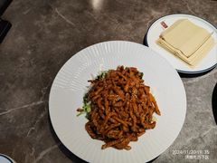 -闫府私房菜·百年鲁菜(恒隆店)