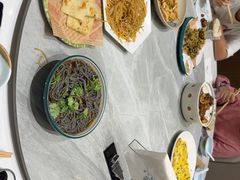 -何适山庄·团餐住宿(水长城P2停车场店)