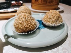 鹅肝葱油酥饼-维园悦谱·海派家常菜(乌鲁木齐南路店)