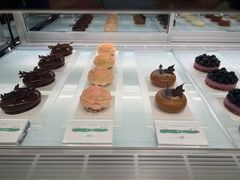 -潮一不贰·法式甜品·生日蛋糕·西式简餐(外滩店)