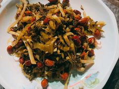 -胖太太四川麻辣排骨串(镇江路分店)
