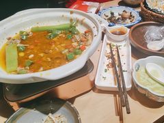 -裕鼎鲜·新中菜(金鼎广场店)