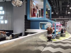 -MINI MARS KIDS CLUB亲子家庭中心(长宁天山店)