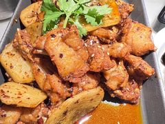 馋嘴香锅牛蛙-佬肥猫·浙江乡村菜(国华广场店)