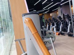 -威克健身游泳(万菱汇店)