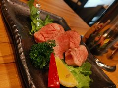 厚切牛舌-日进一片海.生腌海鲜火锅.宵夜烧烤(三里屯总店)